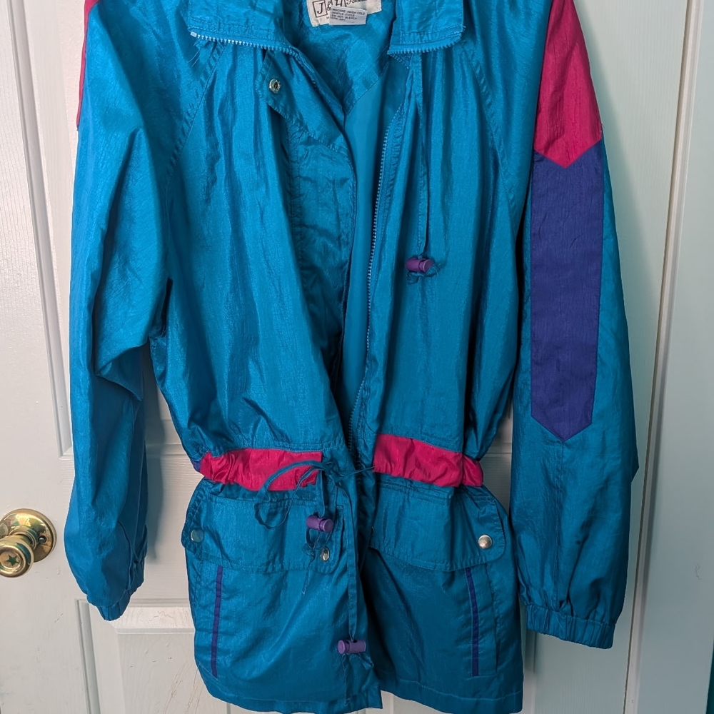Vintage Teal Windbreaker with Pink and Purple Accents
